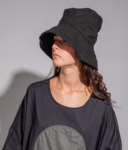 WRINKLED HAT