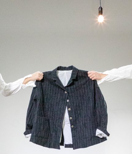 PINSTRIPED LOOSE BLAZER